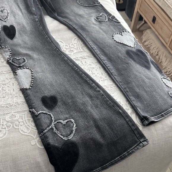 Heart Embellished high rise, flair Women Jeans - Picture 3 of 10
